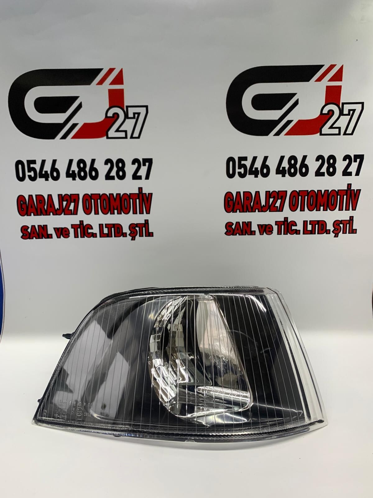 VOLVO S40 2000-2004 SİYAH SAĞ SİNYAL 30621836