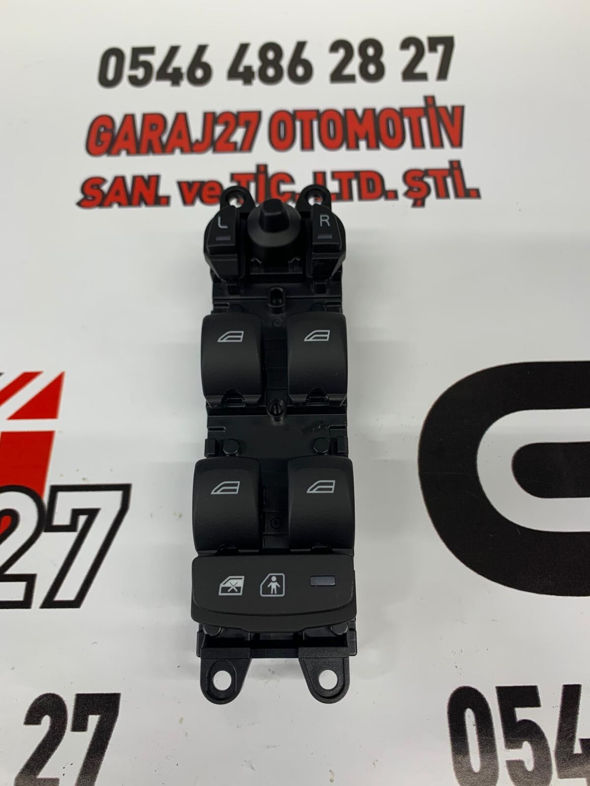 VOLVO V50 SOL ÖN CAM DÜĞMESİ 31264915 31334351 31343550